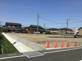 三重県員弁郡東員町大字六把野新田