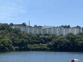 伊東一碧湖苑マンション