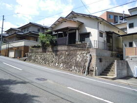 福岡県北九州市八幡西区陣山３丁目
