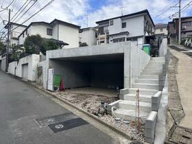 神奈川県横浜市港南区芹が谷1丁目