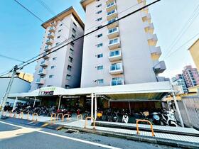 京都府京都市上京区五辻通浄福寺西入一色町