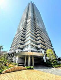 諸条件商談可　Ｗ　Ｃｏｍｆｏｒｔ　Ｔｏｗｅｒｓ　ＷＥＳＴ　３７階