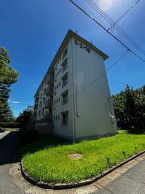 金杉台住宅１−２−１０棟