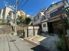 大阪府堺市中区毛穴町