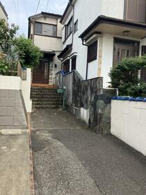 神奈川県横浜市戸塚区汲沢３丁目