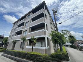 石川県金沢市東山１丁目