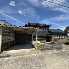 富山県小矢部市埴生