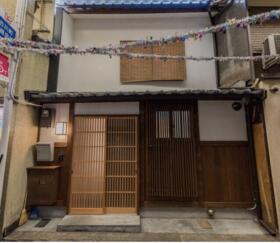 京都府京都市東山区三条通南裏白川筋西入３丁目南西海子町
