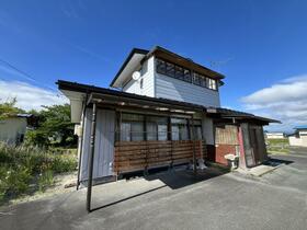 山形県東置賜郡川西町大字上小松