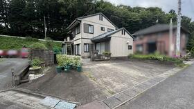 福島県西白河郡西郷村大字真船字川谷