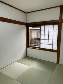 京都府京都市上京区仁和寺街道御前通西入下横町