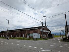 富山県中新川郡立山町二ツ塚