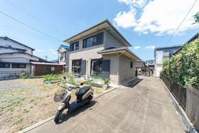 福岡県中間市中間３丁目