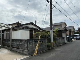 福岡県行橋市西泉７丁目