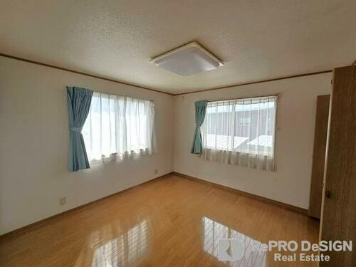 detached 秋田県潟上市昭和大久保字山神