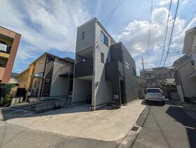 大阪府東大阪市布市町3丁目