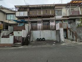 京都府京都市山科区四ノ宮小金塚