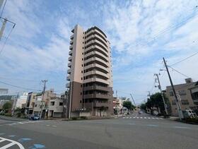 静岡県沼津市市場町