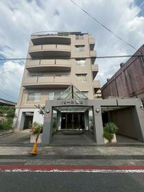 奈良県大和高田市本郷町