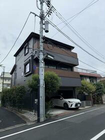 東京都世田谷区等々力１丁目