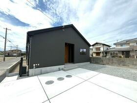 徳島県鳴門市撫養町立岩字芥原