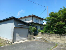 山形県米沢市窪田町窪田
