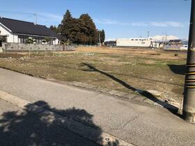 富山県富山市三室荒屋