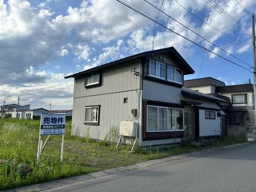 Land, Tohoku Town, Aomori