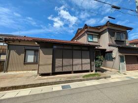 石川県小松市青路町