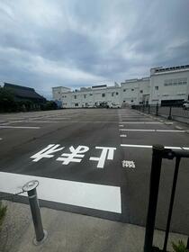 富山県射水市本町２丁目