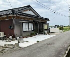 富山県魚津市平伝寺