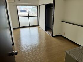 徳島県徳島市佐古四番町