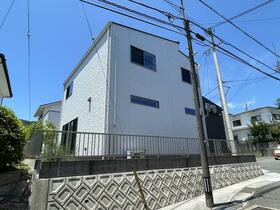 山口県下関市長府豊城町