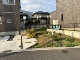 福岡県北九州市小倉南区葛原本町１丁目