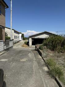 徳島県板野郡板野町大寺字高樹