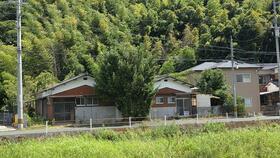 愛媛県八幡浜市松柏