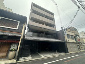 京都府京都市下京区松原通東洞院東入本燈籠町