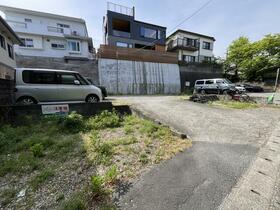 神奈川県鎌倉市腰越５丁目