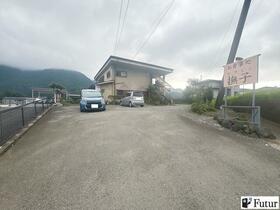 山梨県南都留郡西桂町小沼