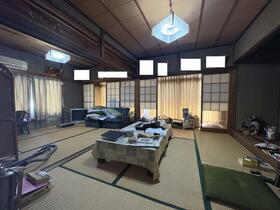 広島県広島市東区中山中町