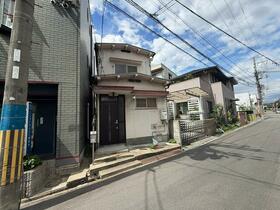 大阪府豊中市本町１丁目
