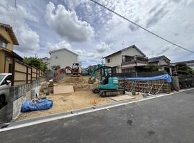 大阪府羽曳野市羽曳が丘西３丁目