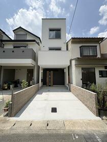 京都府京都市山科区西野野色町