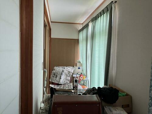 Image 10