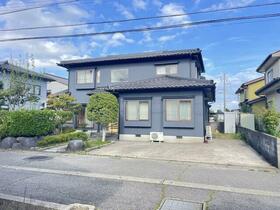 富山県砺波市東石丸