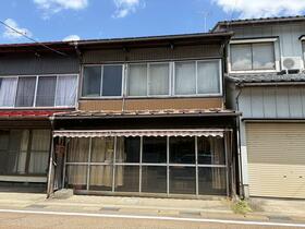 新潟県加茂市秋房