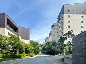 東京都世田谷区南烏山３丁目