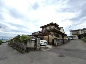 山梨県甲斐市竜王新町