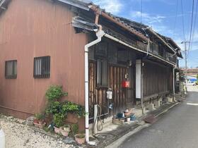 三重県四日市市東富田町