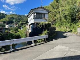 高知県高知市薊野